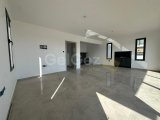 LEFKOŞA AŞIKLAR TEPESİNDE 4+1 TRIPLEX TAM MÜSTAKİL VİLLA