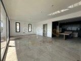 LEFKOŞA AŞIKLAR TEPESİNDE 4+1 TRIPLEX TAM MÜSTAKİL VİLLA