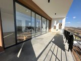 LEFKOŞA AŞIKLAR TEPESİNDE 4+1 TRIPLEX TAM MÜSTAKİL VİLLA