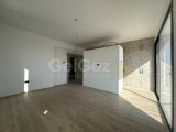 LEFKOŞA AŞIKLAR TEPESİNDE 4+1 TRIPLEX TAM MÜSTAKİL VİLLA