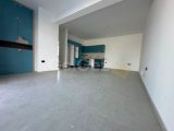 LEFKOŞA K/KAYMAKLI’da BAHÇE KULLANIMLI FERAH 3+1 DAİRE