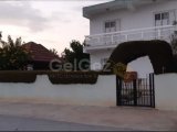 LEFKOŞA CİHANGİR’de TÜRK TAPULU FIRSAT İKİZ VİLLA