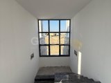 LEFKOŞA GÖNYELİ’de GENİŞ BALKON VE BARBEKÜLÜ FIRSAT PENTHOUSE
