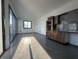 LEFKOŞA GÖNYELİ’de GENİŞ BALKON VE BARBEKÜLÜ FIRSAT PENTHOUSE