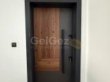 LEFKOŞA GÖNYELİ’de GENİŞ BALKON VE BARBEKÜLÜ FIRSAT PENTHOUSE
