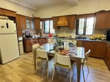 Ozanköy'de Panoramik Teraslı Lüks Villa