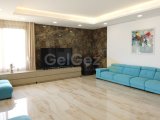 ????????????Deniz kenarı lüks villa????????????
