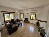 Girne Alsancak’ta 3+1 günlük kiralık özel havuzlu villa