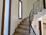 Girne Alsancak’ta 3+1 günlük kiralık özel havuzlu villa