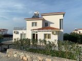 Girne çatalköyde günlük kiralık 3+1 villa