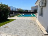 Girne Çatalköy’de Günlük Kiralık 3 + 1 Villa