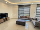 Girne Merkez'de 4 + 1 Özel Havuzlu Penthouse