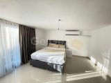 Girne Merkez'de 3 + 1 Özel Havuzlu Penthouse