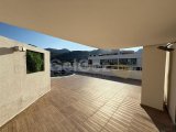 Girne Merkez'de 3 + 1 Özel Havuzlu Penthouse