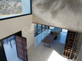 ????????????????Alsancak'ta Satılık 4 Yatak Odalı Lüks Villa????????????????