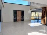 ????????????????Alsancak'ta Satılık 4 Yatak Odalı Lüks Villa????????????????