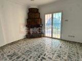 Girne Karşıyaka'da Lüks Havuzlu Villa