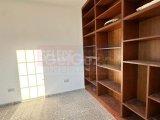 Girne Karşıyaka'da Lüks Havuzlu Villa