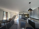 Girne Ozanköy'de kiralık lüks 2+1 villa