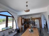 Girne Bellapais'te günlük kiralık 4+1 villa