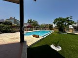 Girne Çatalköy'de günlük kiralık 3+1 villa