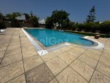Girne Çatalköy'de günlük kiralık 3+1 villa
