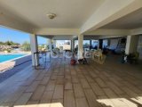 Girne Çatalköy’de günlük kiralık 4 + 1 lüks villa