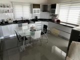 Girne Çatalköy’de günlük kiralık 4 + 1 lüks villa
