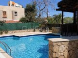 Girne Çatalköy’de 3 + 1 günlük kiralık villa