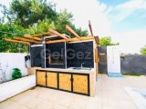 Girne Edremit’te günlük kiralık 5+1 müstakil villa