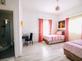 Girne Edremit’te günlük kiralık 5+1 müstakil villa