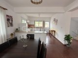 Girne Edremit’te kiralık 3+1 villa