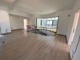 Girne Karaoğlanoğlu'nda 200 m² Dükkan - Kiralık Fırsat!