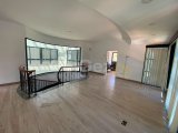 Girne Karaoğlanoğlu'nda 200 m² Dükkan - Kiralık Fırsat!