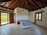 Girne Karşıyakada 4+1 günlük kiralık özel havuzlu villa