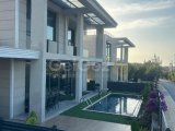 Girne Lapta’da günlük kiralık 3 + 1 lüks villa