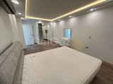 Girne merkezde havuzlu sitede kiralık 3+1 daire