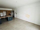 Alsancak'ta taşınmaya hazır ebeveyn banyolu 2+1 daire