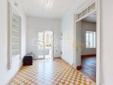 Girne merkezde 3+1 satılık ticari izinli daire????
