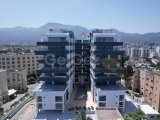 Girne merkezde lüks özel havuzlu daire