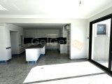 Denize yakın satılık lüks villa