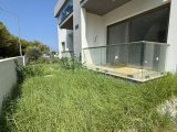Alsancak bölgesinde satılık geniş ve özel bahçeli daire