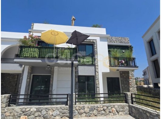 Girne Çatalköy'de satılık bahçeli daire????