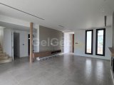 Girne Edremit'te satılık villa????