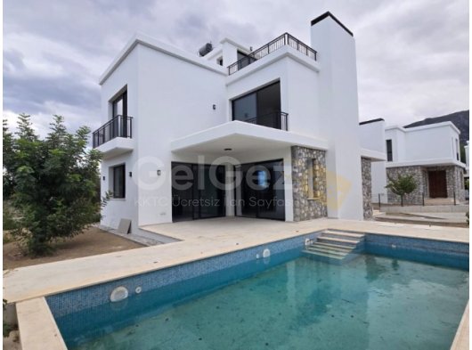Girne Edremit'te satılık villa????