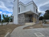 Girne Edremit'te satılık villa????