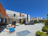 Karmi bölgesinde doğanın içinde lüks villa????