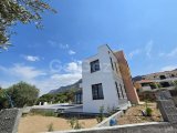 Girne Karşıyaka'da ultra lüks villa????