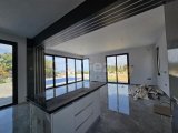 Girne Karşıyaka'da ultra lüks villa????