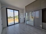 Girne Karşıyaka'da ultra lüks villa????